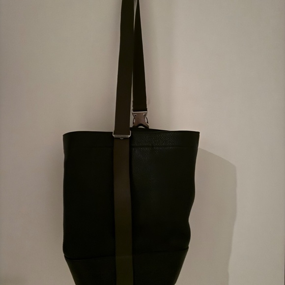 Rag Bone Large Bucket Cross Body (Like New) - Picture 2 of 3